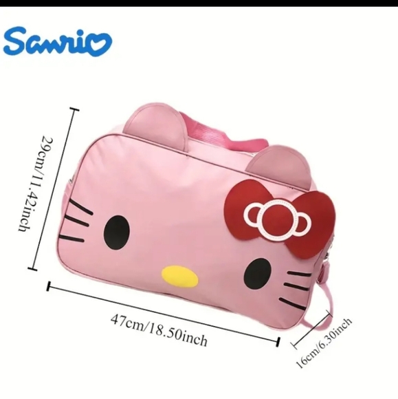 NEW Hello Kitty Waterproof Large Travel Bag w/extra Shoulder Strap - Picture 4 of 8